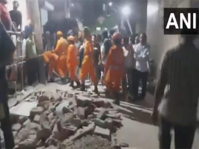 Mustafabad building collapse: 4 killed, several still trapped after 4-storey building collapses in Delhi