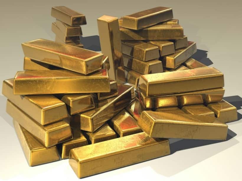 RBI's gold reserves hit Rs 6.8 lakh crore, triple in a year on price rally, new buys
