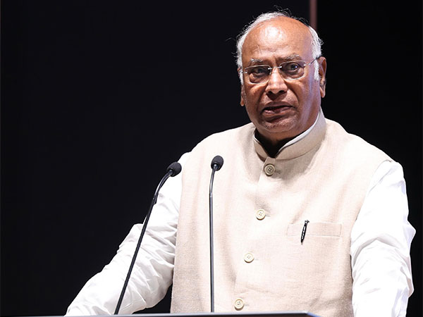 Congress President Mallikarjun Kharge (File Photo/ANI) Congress President Mallikarjun Kharge (File Photo/ANI)