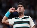 Wimbledon 2025: Defending champ Alcaraz advances to 3rd round, extends unbeaten run to 20 matches