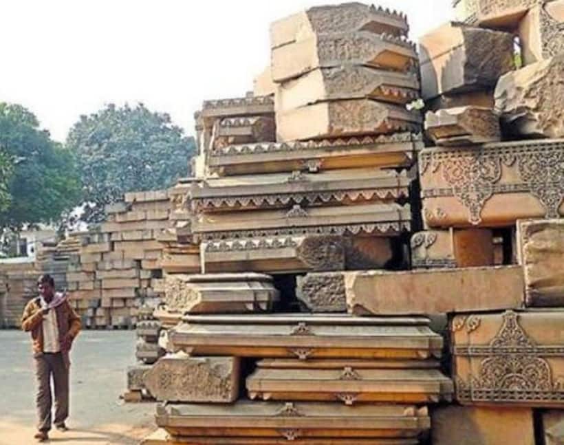 राम मंदिर के लिए बन रही मूर्तियां, नक्काशी का आधा काम पूरा