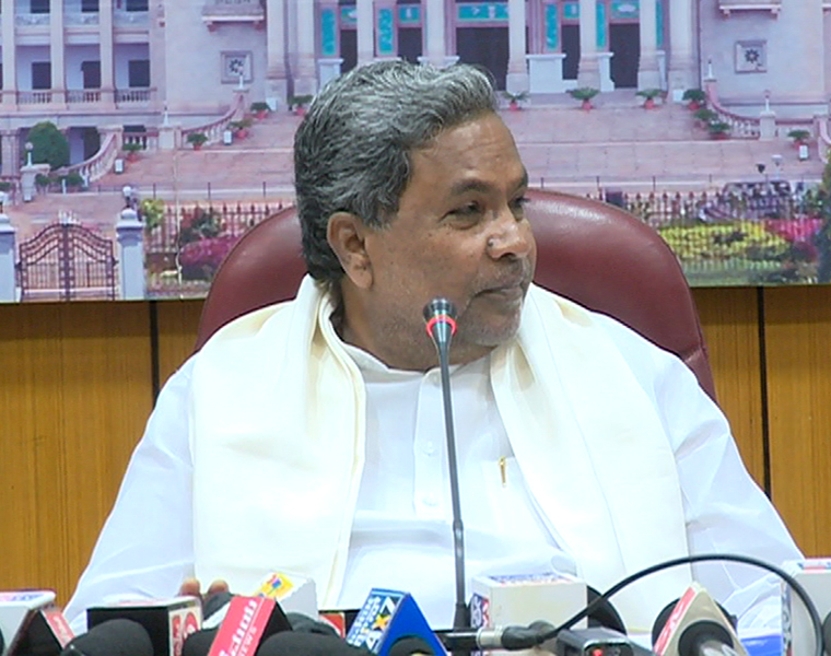 CM Siddharamaiah Appointed Ahindas to KPSC