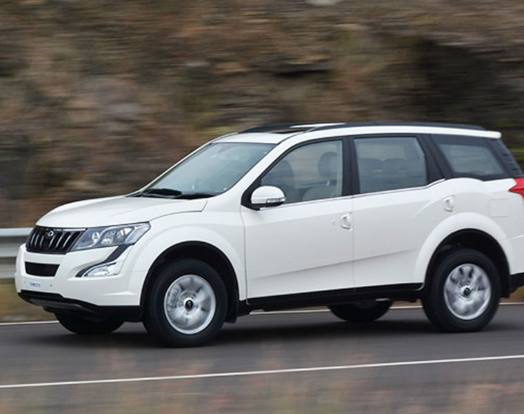 Mahindra xuv500 automatic transmission car launched in India