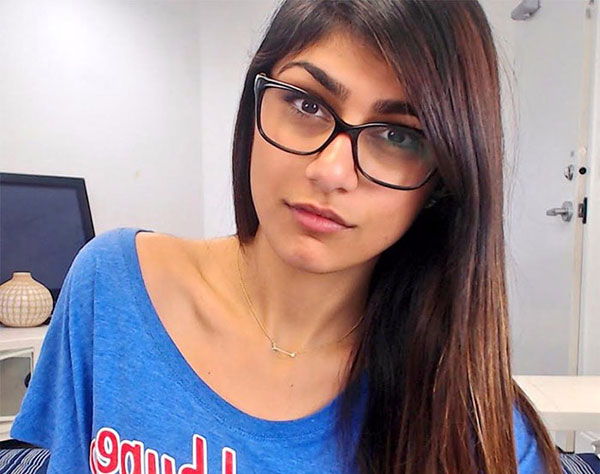 Indian Fan Gets Mia Khalifa s Face Tattooed On Leg