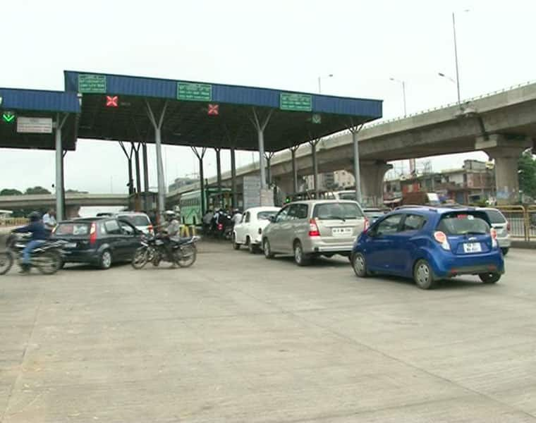 Heres why you must always check how much you pay at the toll gate