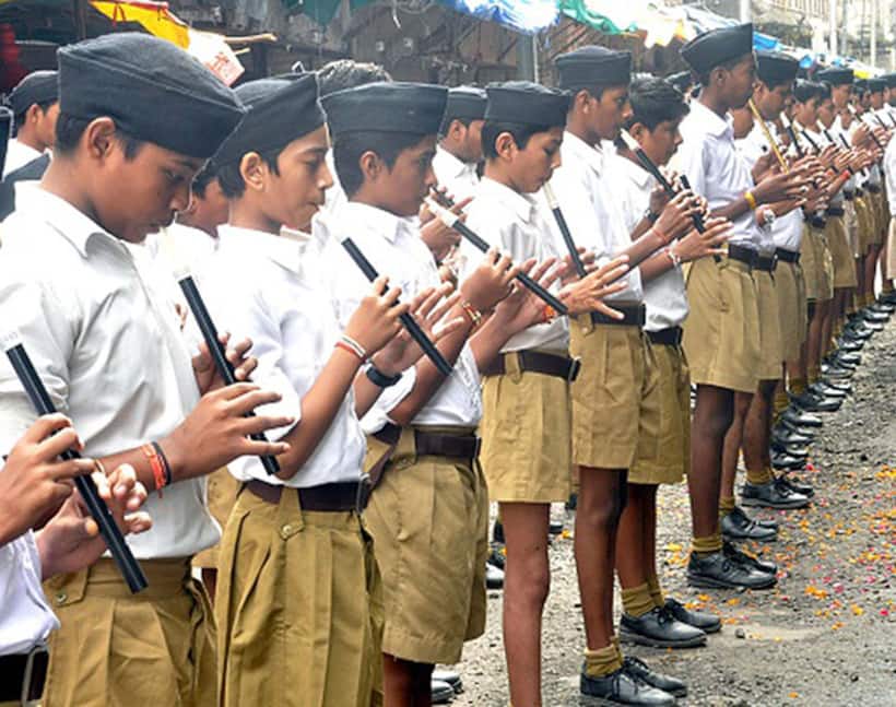Here is how RSS turned humble lungi into  a divisive political tool
