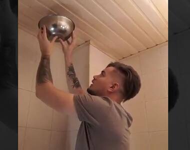 Smart guy tries to trap spider in bowl, and the result is crazy scary!