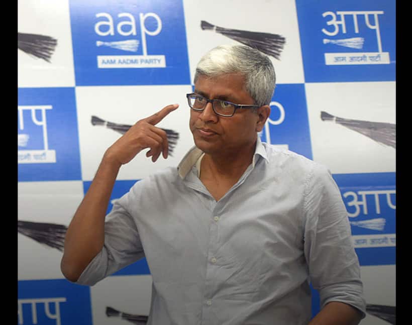 AAP leader Ashutosh slams action taken against his "misogynistic" blog