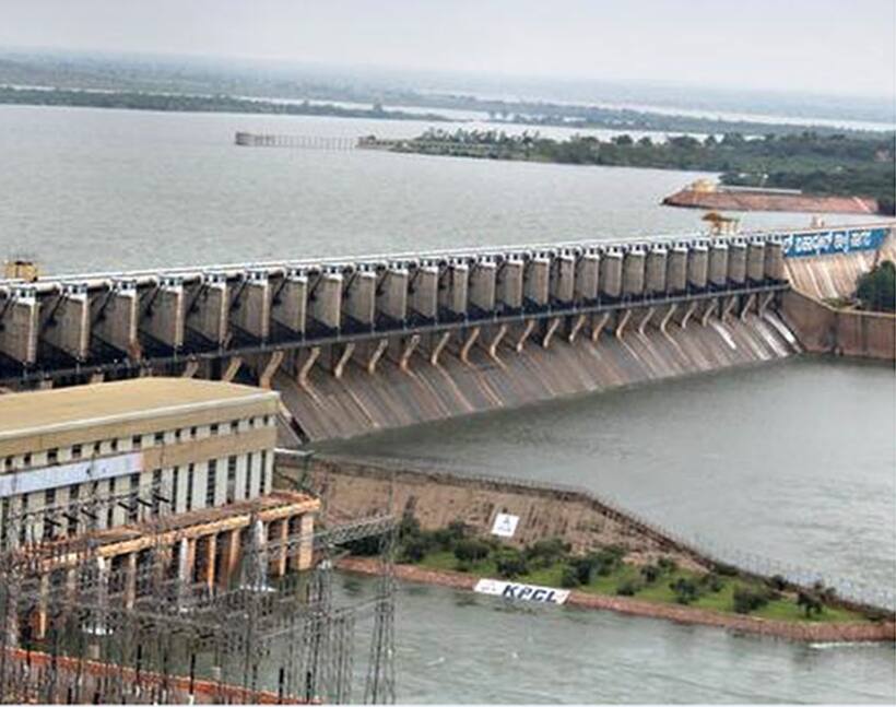 Almatti dam filled to capacity, farmers elated
