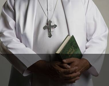 Kollam priest takes cop for a ride, doesn't return