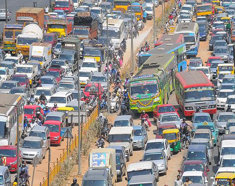 NOIDA traffic Police fix killer tyres for wrong side drivers