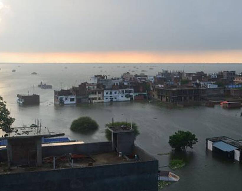 Krishna, Bheema, Doni rivers in spate, 5 bridges submerged, flood alert as Maharashtra releases 90,000 cuse
