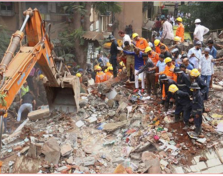 Mumbai building collapse 6 killed