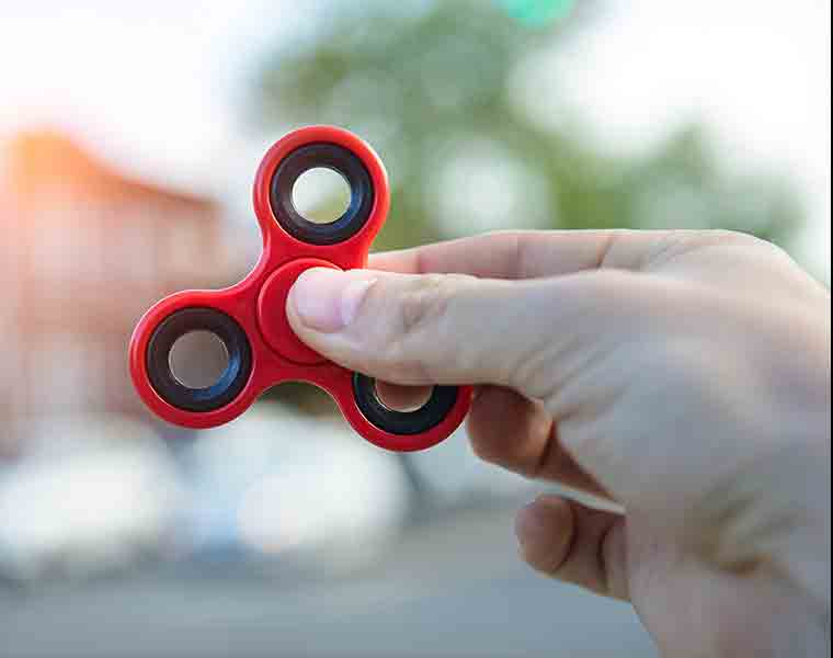 Watch Fidget spinner in space