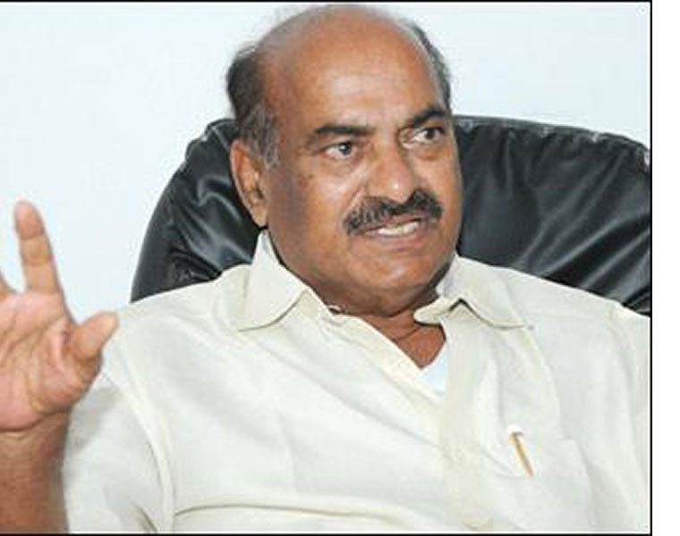 EX MP JC Diwakar Reddy Comments on Three capitals