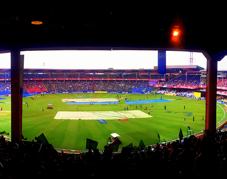 Bike and mobile stolen in IPL match theft targeted audience gow