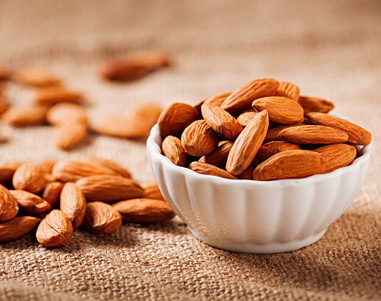 8 benefits of eating almonds during pregnancy