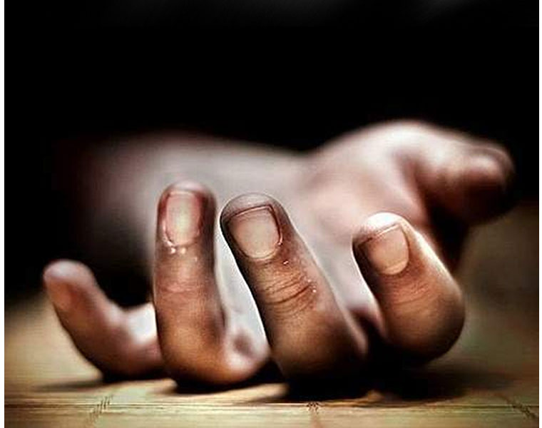 Bengaluru couple found dead in bathroom by Gas leak