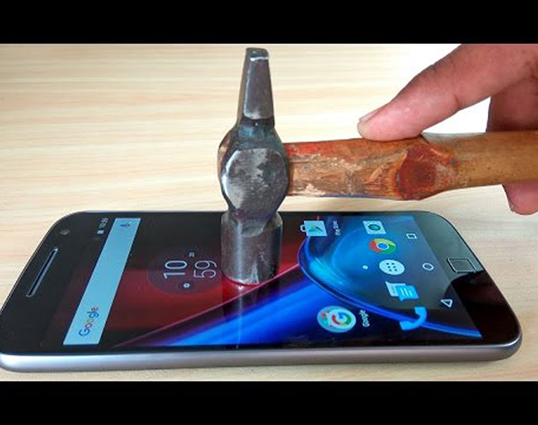 Moto G Plus 4th Gen Screen Scratch Test Gorilla Glass 3