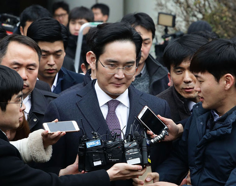 Billionaire Samsung boss  Lee Jae yong convicted of corruption gets Presidential pardon gcw