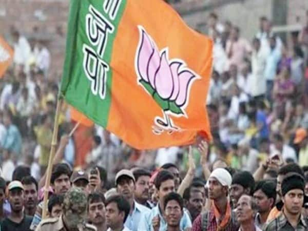 BJP set to score easy wins in HP Gujarat says survey