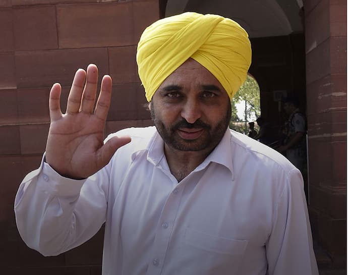 AAP सांसद Bhagwant Mann का दावा: BJP से मिला पैसे व केंद्रीय मंत्री का ऑफर, ज्वाइन करिए मनचाहा मंत्रालय लीजिए