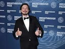 ‘Luxury At A Mass Market Price:’ Robinhood CEO Vlad Tenev Outlines Vision For $5 Financial Services 