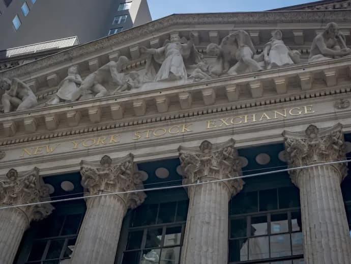 https://stocktwits.com/news-articles/markets/equity/dow-futures-indicate-3-day-rally-may-come-to-a-halt-with-april-consumer-sentiment-data-in-view/chQpBPPRbWp