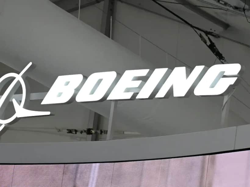 https://stocktwits.com/news articles/markets/equity/boeing gets 3 year extension from faa to perform specific safety checks in house/ch0AxFuRbM2