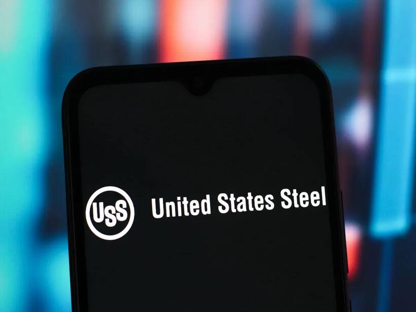 https://stocktwits.com/news articles/markets/equity/nippon steel completes us steel merger as government gains oversight/chlseCNRR2a