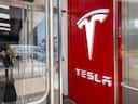 Benchmark Hikes Tesla Price Target To $475, Says EV Maker Has Advantages Over Waymo In Robotaxi Segment