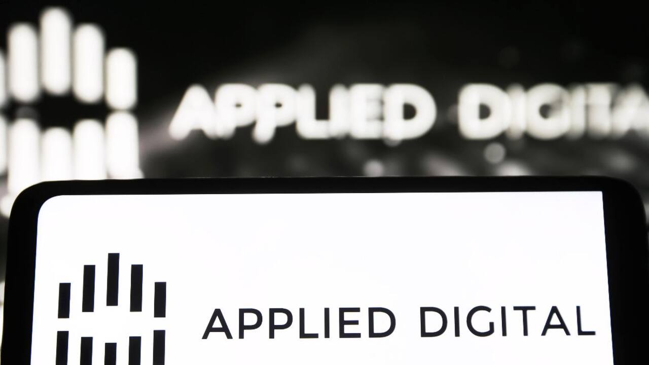 Applied Digital Stock Rallies After Price Target Upgrade On Surging Cloud Services Demand: Retail Remains Bullish