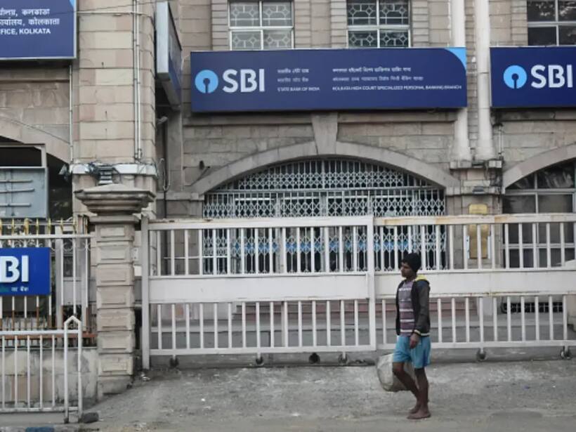 https://stocktwits.com/news articles/markets/equity/sbi shares poised for upside sebi ra gaurav puri sets 850 target on technical strength/ch0c0vnRbF1