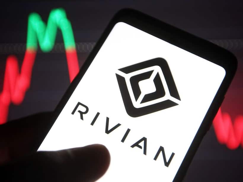 Rivian Stock Bogged Down By Multiple Price Target Cuts Amid Broader Market Sell-Off: Retail Turns Pessimistic