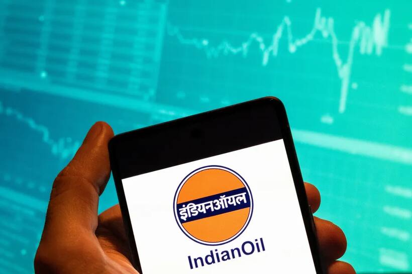 https://stocktwits.com/news articles/markets/equity/ioc breaks out sebi analyst harika enjamuri bullish above 139/chi4uG8Rb1h