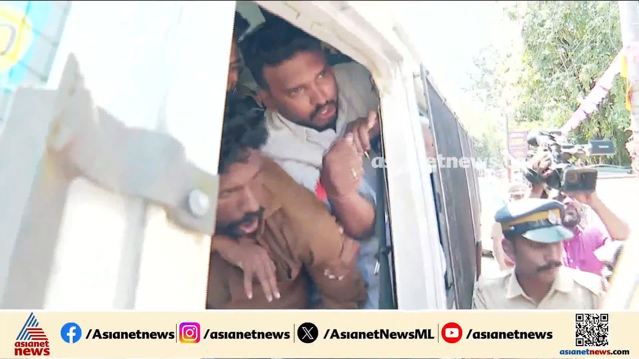 ആഭ്യന്തരമന്ത്രി രമേശ് ചെന്നിത്തലക്കെതിരെ യുവമോര്‍ച്ചയുടെ കരിങ്കൊടി പ്രതിഷേധം| Yuva Morcha | Protest