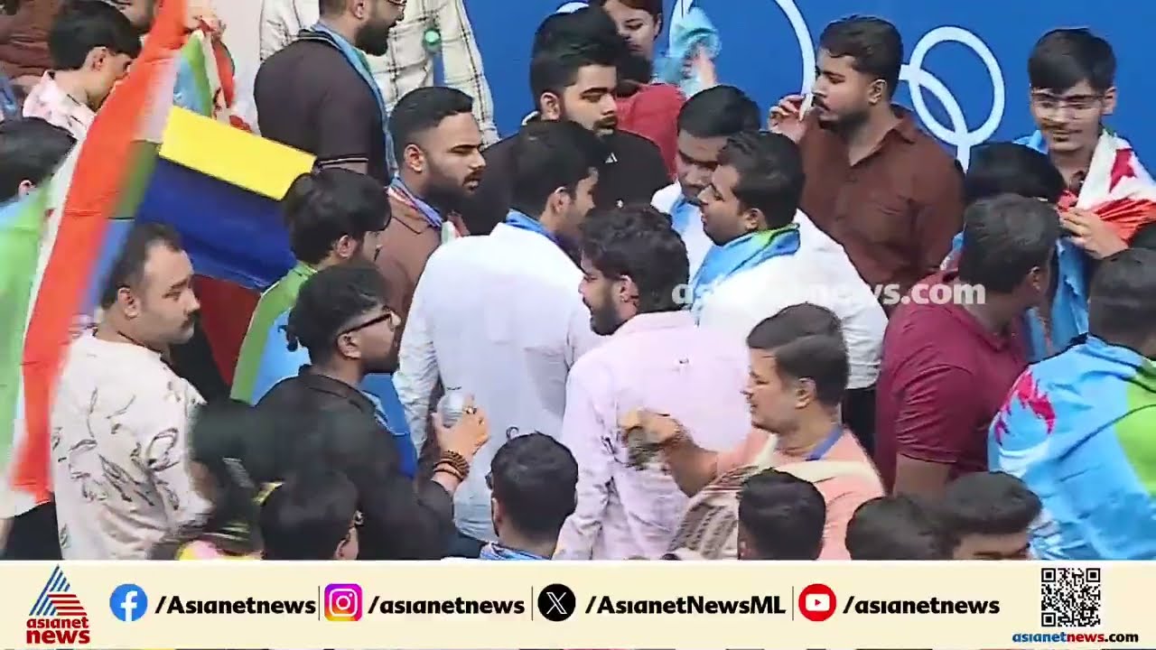 ഗ്യാനേഷ്കുമാറിന്റെ രാജിക്കായി ദില്ലിയിലെ പ്രതിഷേധം; ഇന്ത്യ സഖ്യ കക്ഷികളുടെ ഉച്ചഭക്ഷണ യോ​ഗം തുടരുന്നു