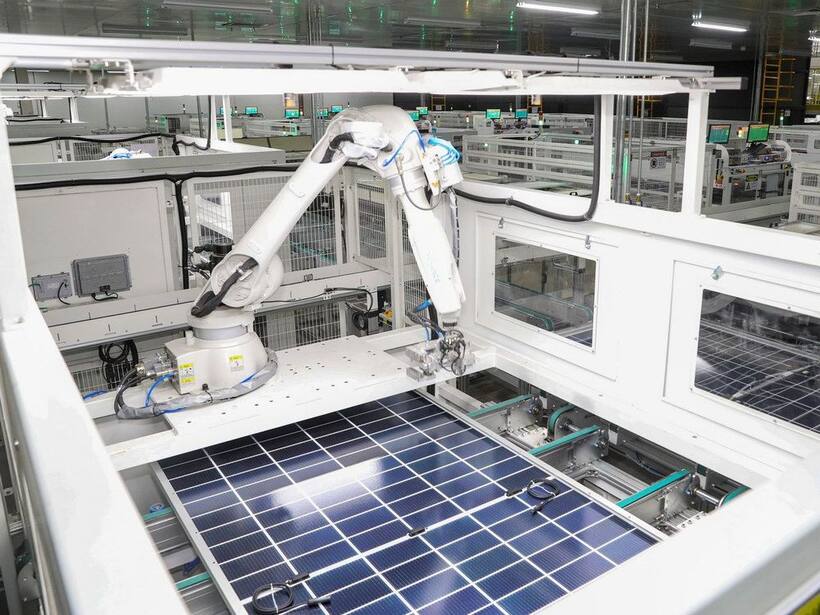 Ascent Solar Receives Order For Advanced Space Module Redesign, But Stock Declines: Retail Sentiment Soars