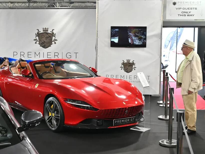 Ferrari Adjusts Pricing To Counter Trump Tariffs: Retail Sentiment Climbs Despite After-Hours Dip