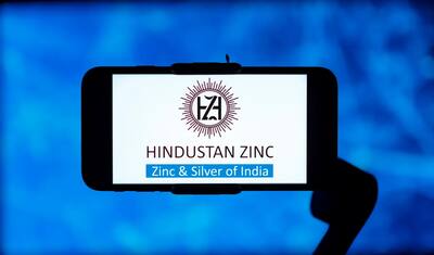 https://stocktwits.com/news-articles/markets/equity/hindustan-zinc-slumps-post-block-deal-sebi-ra-warns-of-a-fall-to-450-if-support-breaks/chlrH3SRRc8