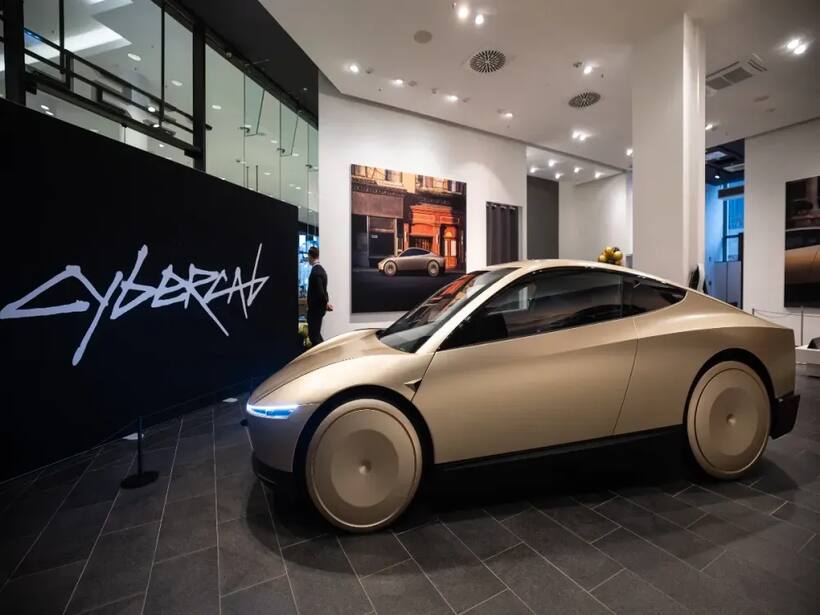 https://stocktwits.com/news articles/markets/equity/tesla to start shipping cybercab semi components from china/chiqvpJRbNF