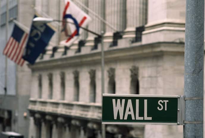Stocktwits Poll Shows Retail Most Bullish On Tech Sector’s 2025 Outlook Despite Macro Uncertainty
