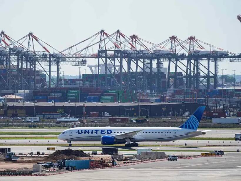 https://stocktwits.com/news articles/markets/equity/united airlines unveils luxury polaris studio suites but retail traders are worried/chiqNCRRbNX