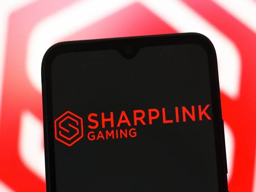 https://stocktwits.com/news articles/markets/equity/sharplink gaming stock tanks on 462 million ethereum acquisition/chli9Y0RRbK