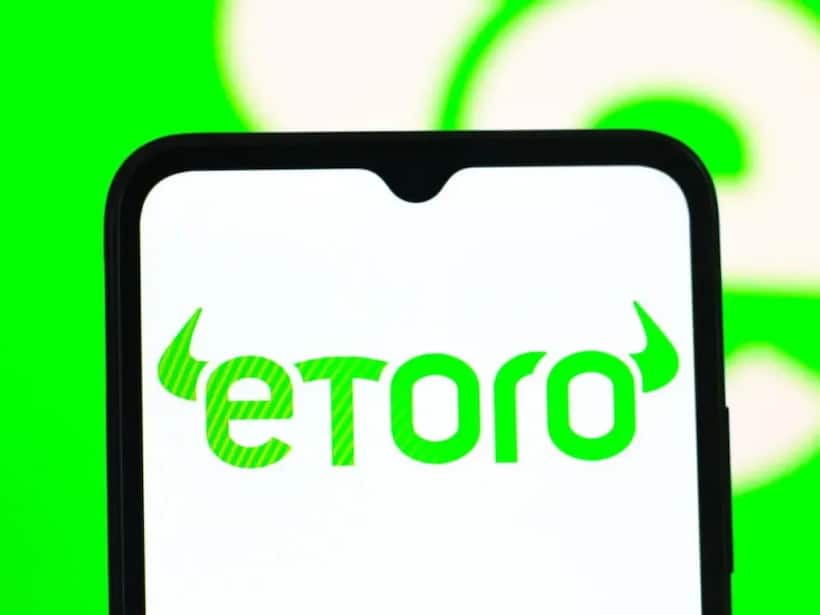 https://stocktwits.com/news articles/markets/equity/etoro stock draws retail chatter after several analysts begin coverage with buy rating/chl7XfCRbz5