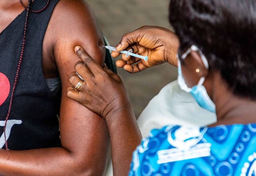 https://stocktwits.com/news articles/markets/equity/moderna pfizer novavax draw bearish buzz ahead of cdc panel with vaccine skeptics/chmOeJdRREs