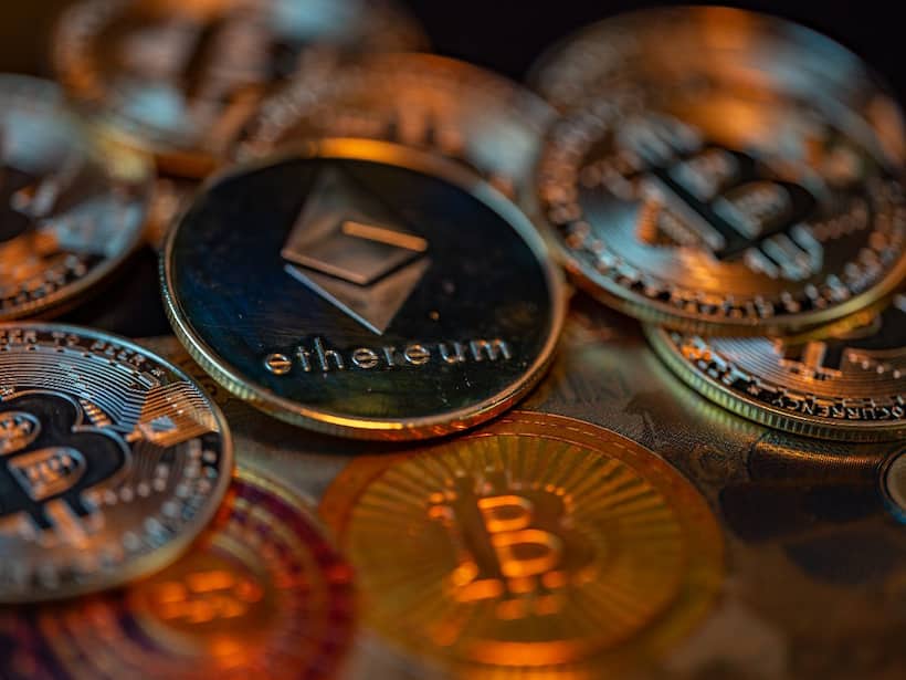 Ethereum Eyes A Comeback, But ETF Outflows And Market Uncertainty Keep Traders On Edge