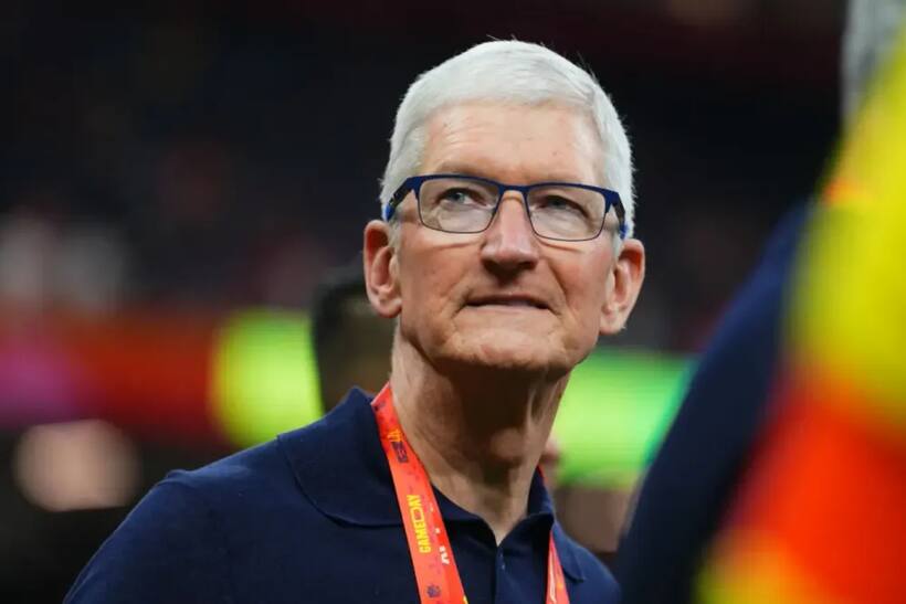 https://stocktwits.com/news articles/markets/equity/warren buffett says tim cook made berkshire lot more money than him/chi5A8jRbKL