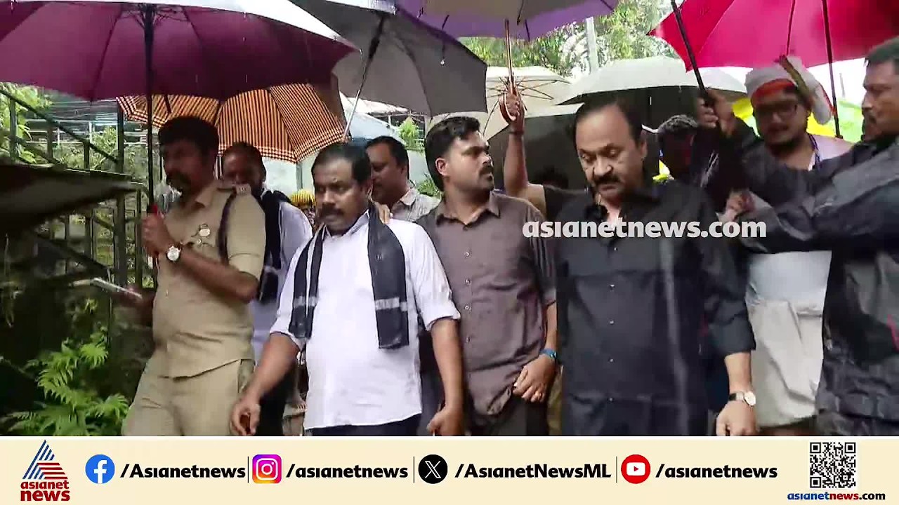 ശബരിമലയിലേക്ക് മഴയത്ത് മുഖ്യമന്ത്രി വിഡി സതീശന്‍ എത്തുന്ന ദൃശ്യങ്ങള്‍| VD Satheesan | Sabarimala