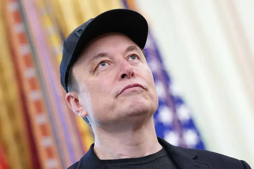 https://stocktwits.com/news articles/markets/equity/elon musk neuralink xai speed up fundraising plans/chkAzE7RbvR